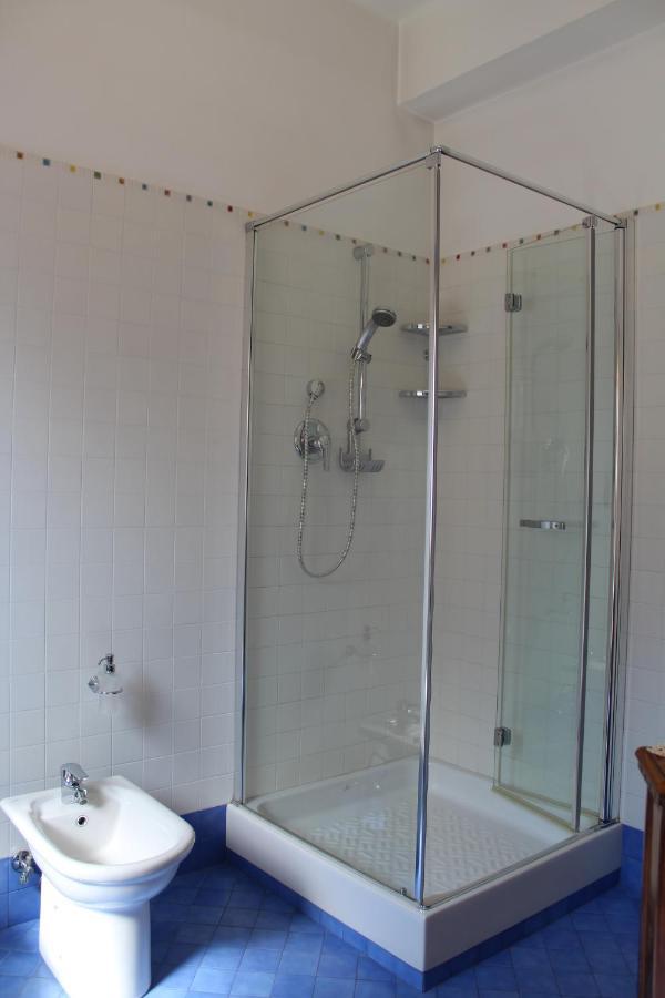 Tres Chic Bed and Breakfast Civitanova Marche Exteriör bild