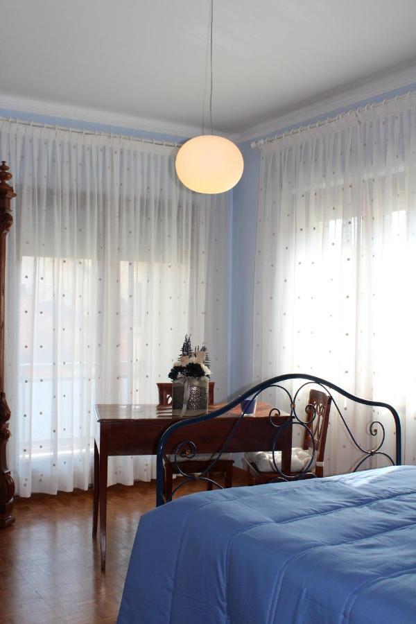 Tres Chic Bed and Breakfast Civitanova Marche Exteriör bild